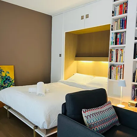 Another Cozy Flat Near St-germain, St-placide Paris